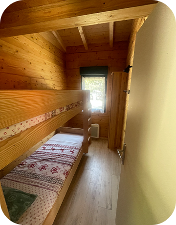 chalet-chambre-2-camping-l-enclave-2024